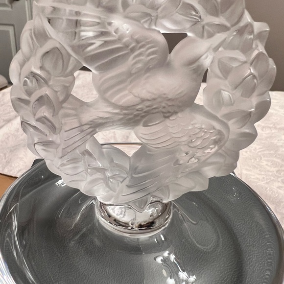 Authentic Lalique crystal bird. - Picture 3 of 5